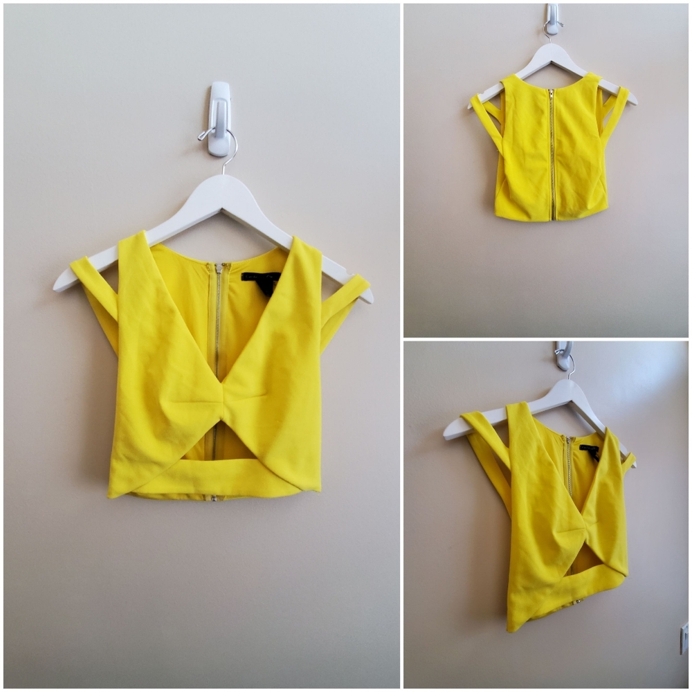 Caribbean Queen crop top with holes with shoulder strap details, small size